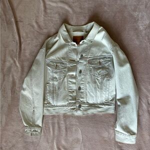 Levi’s Jean jacket - size S